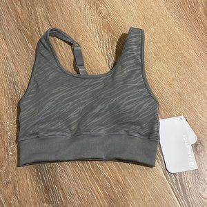 Fabletics Sports Bra Size Small. Never worn